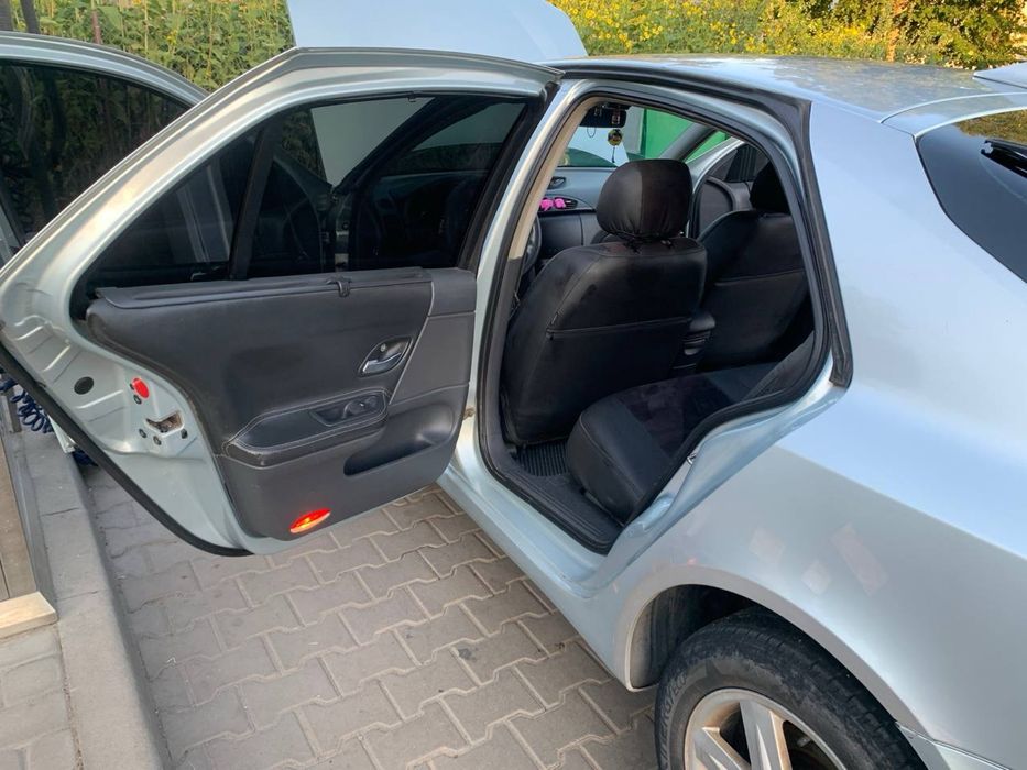 Рено Лагуна 2 1.9 турбо дизель