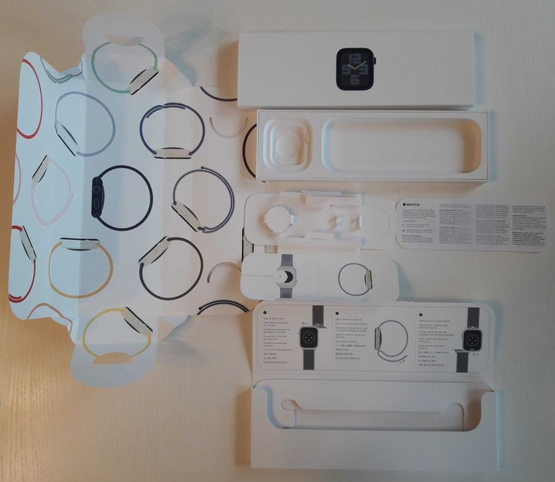 Apple Watch SE (Gen2) 40mm Midnight (A2722) Puste Pudełka + Książeczki