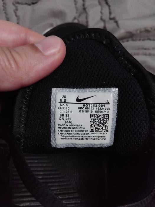 Жіночі кросівки Nike Air