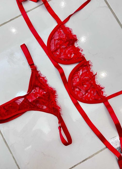 Czerwony stanik biustonosz harness komplet M