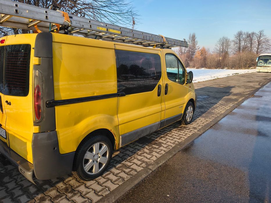 nissan primastar vivaro trafic