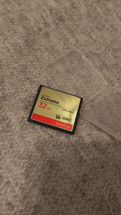 Karta pamięci SANDISK Extreme Compact Flash 32GB jak nowa