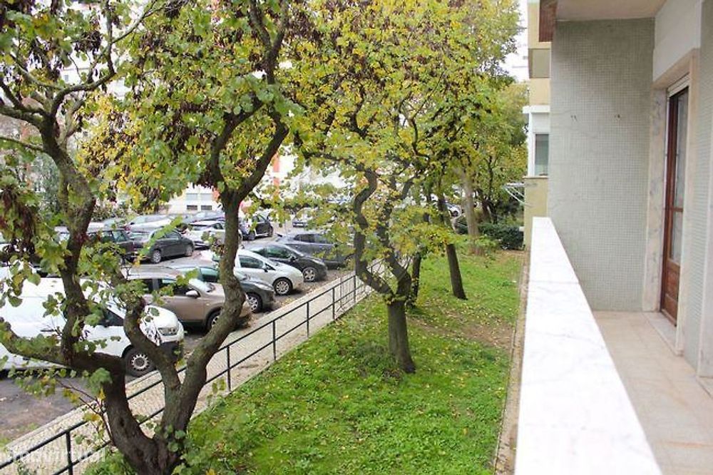 Apartamento T2 para arrendamento