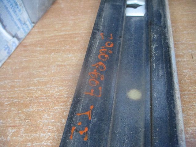Friso da porta trás esquerdo PEUGEOT 607 (9D, 9U)