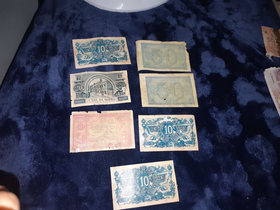 Notas antigas extremamente raras, com o nome SPECIMEN