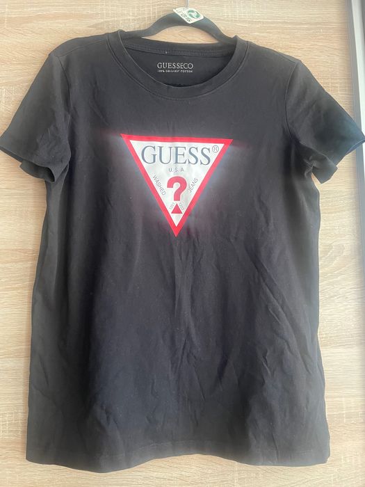 Harga t shirt guess original hotsell