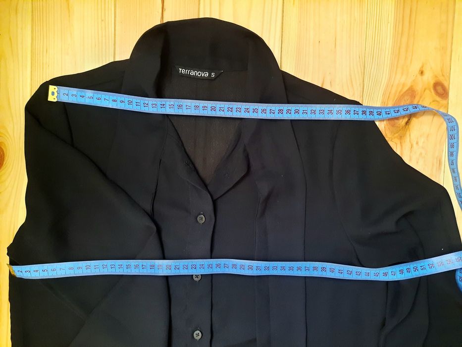 Чорна блуза Terranova