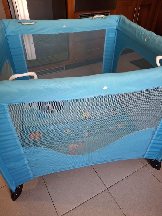 Parque bebé da marca Chicco