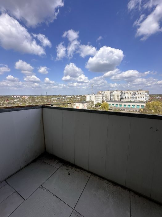 Продам двокімнатну квартиру з меблями та технікою Сертифікат