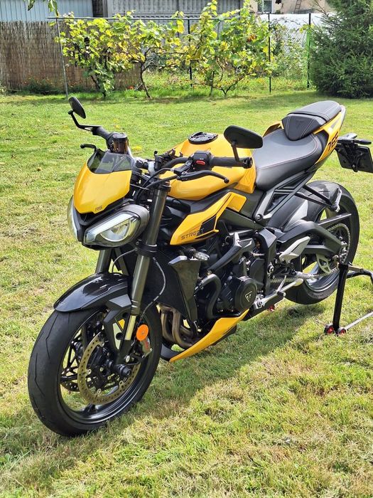Triumph Street Triple Triumph Street Triple 765 RS | 2025 | 7 500 km | Angel GT II | Dodatki