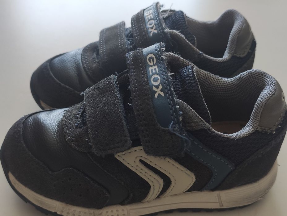 Geox Sneakers Size 23