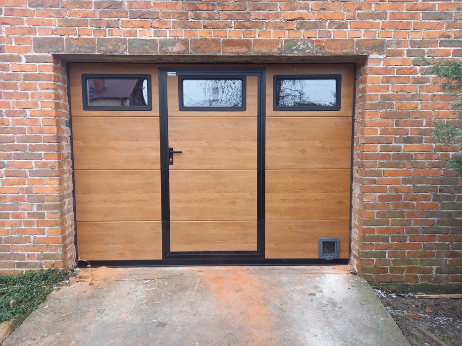 PRODUCENT brama segmentowa garażowa przemysłowa bramy garażowe STALE