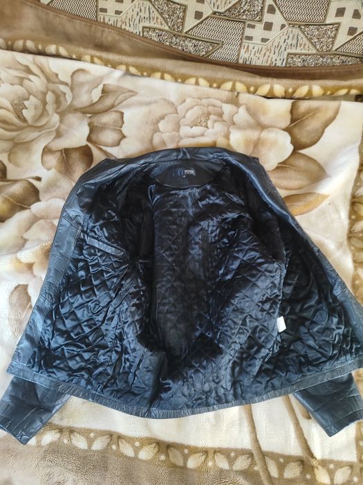Стильна шкіряна куртка Armando Vintage Leather (розмір S)