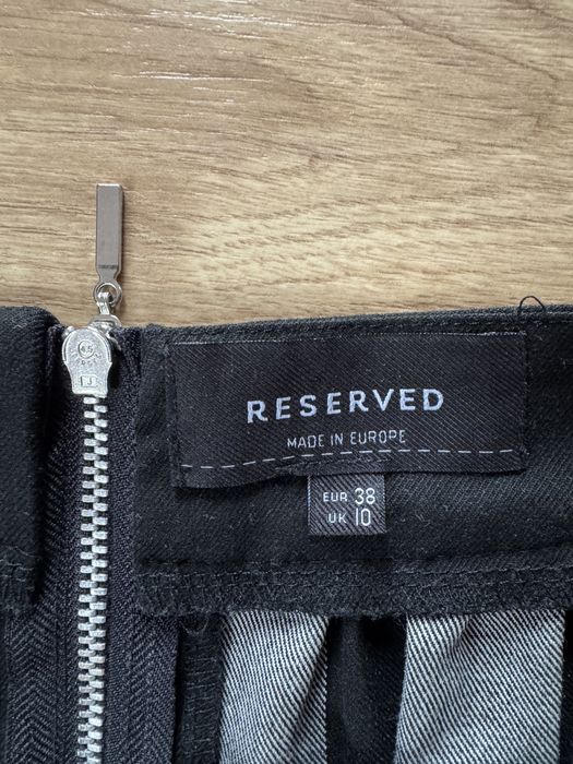 Spódnica Reserved w kratę czarno-biała z kieszeniami