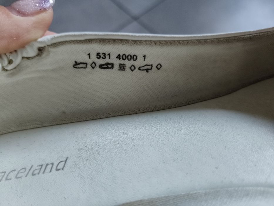 Białe buty baletki rozm.35