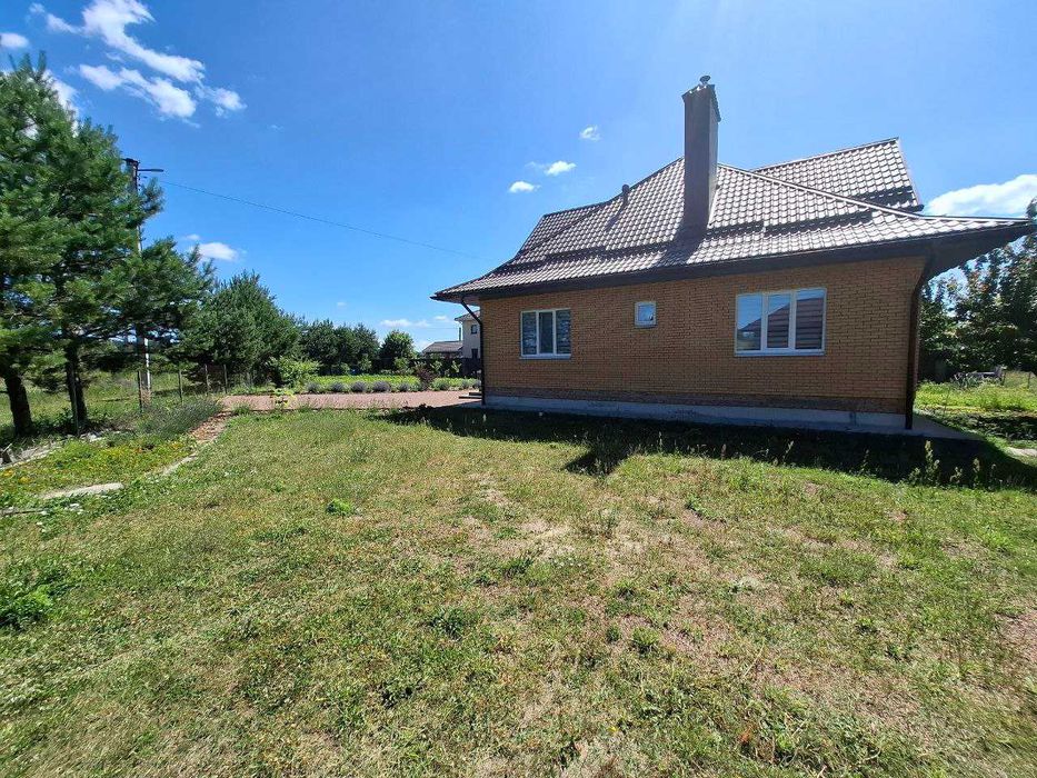 Продаж 2х поверховий будинок 153 м2, 15 сот. + 30 м2 гараж в с. Бузова, біля Українського села