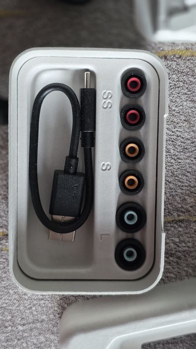 Навушники TWS Sony WF-1000XM5 
Ціна на розетці 11888грн
Моя ціна 5000Г