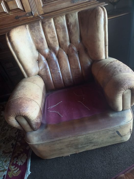 Sofàs individuais em pele (2)