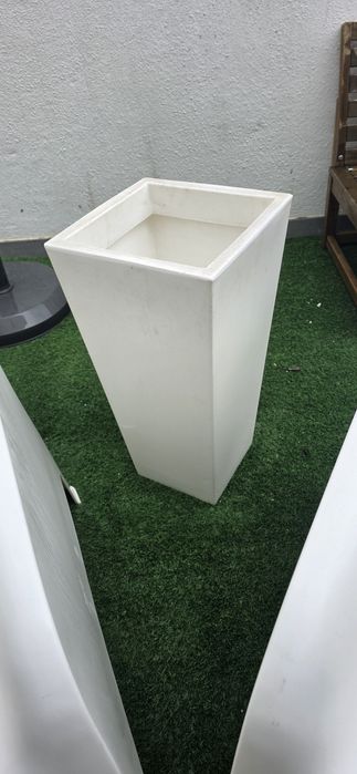 Conjunto Jardim - poltrona e vaso