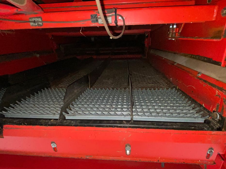 Kombajn Massey Ferguson 36 Rotary Separator RS  z Niemiec Klima