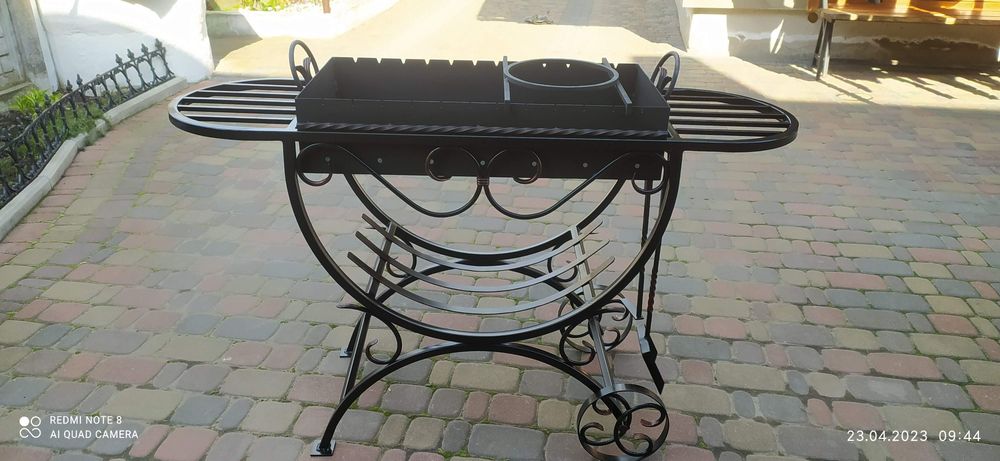 Кований мангал з підставкою під казан/метал 4мм./Ручна робота