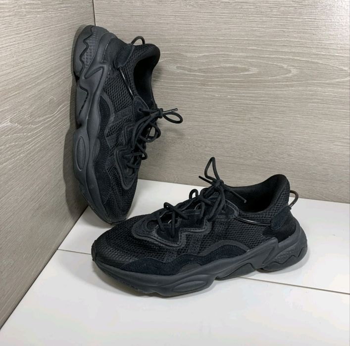 Фирменные Adidas Ozweego