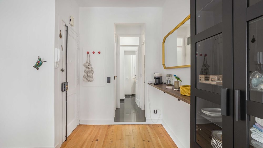 Arrenda-se Apartamento T1 em Alcântara