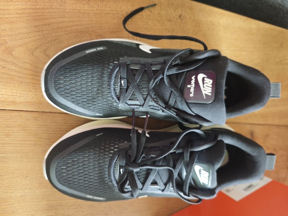 Nike Vomero 18, 40, 26,5 cm