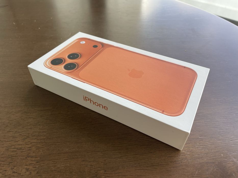 Apple iPhone 17 Pro MAX - SELADO