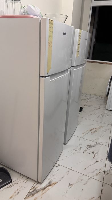 Quarto compartilhado por 3