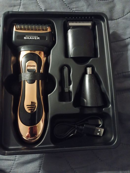 Męska golarka 3 w 1, do brody, włosów, nosa i uszu