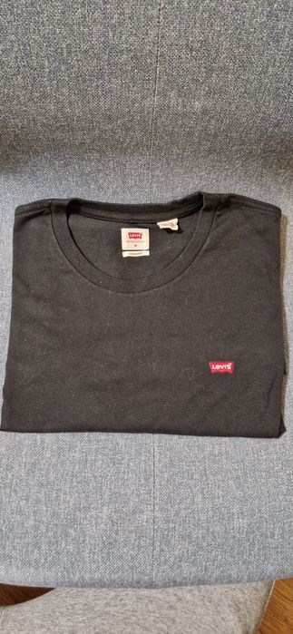 T-shirt Levis tamanho M