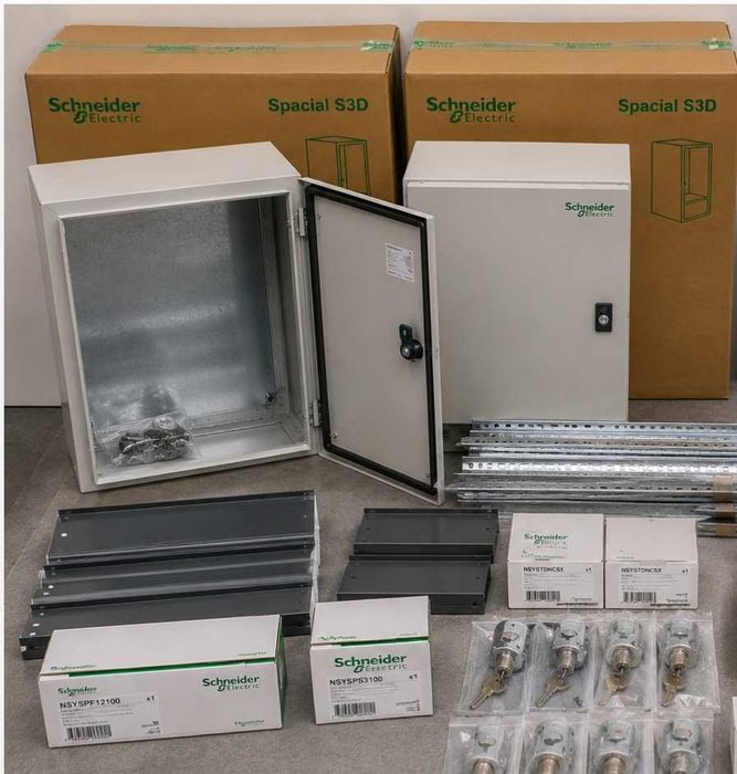 Schneider Electric Spacial S3D + akcesoria do szaf sterowniczych | Nowe | Siemens