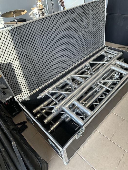 Rampa estradowa solidna