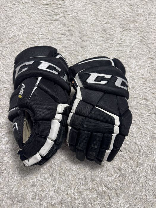 Хокейні краги CCM