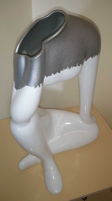 Peça decorativa cerâmica