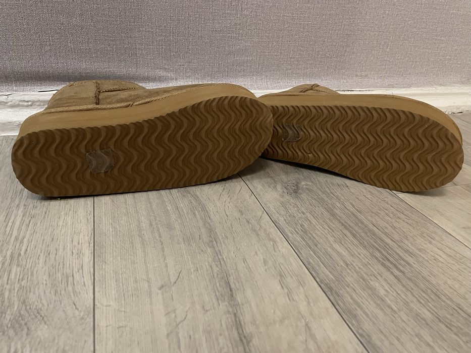 Теплі зимові «уггі» на високій подошві