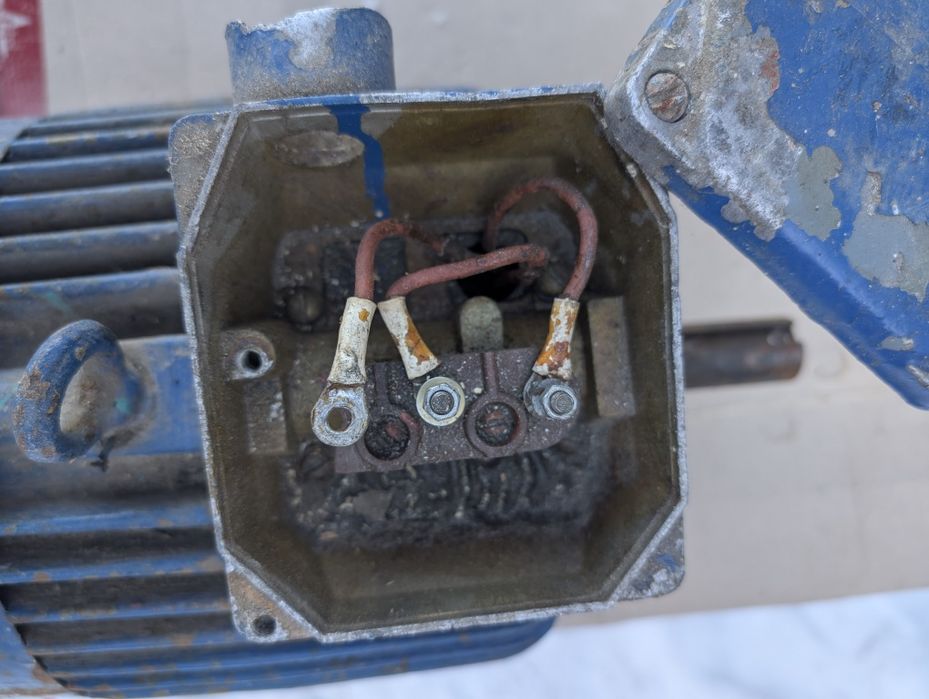 Продам електродвигун