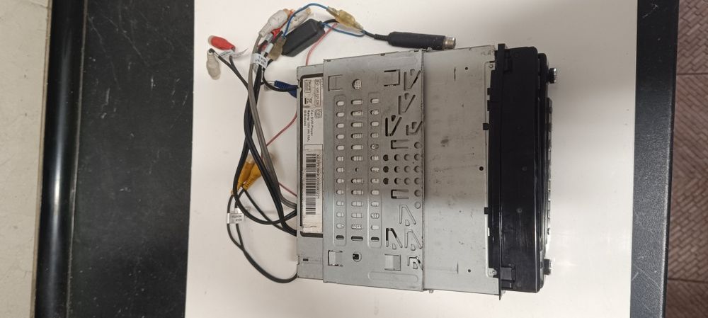 Rádio para carro com cd Xzent XT7010.