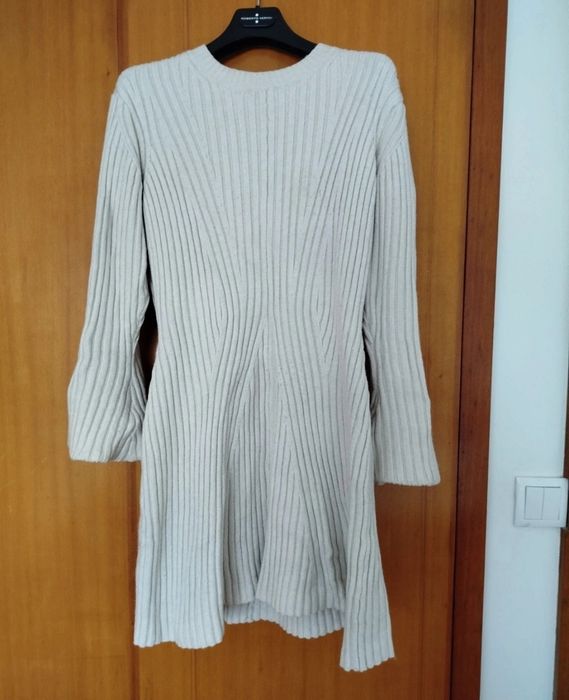 Vestido em malha canelada - Tam L - H&M