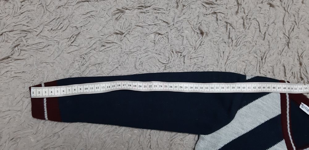 Свитер пуловер джемпер 4-5лет 110