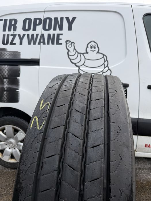 S2- Opona standard [netto820] 385/65/22,5 Uniroyal THR4