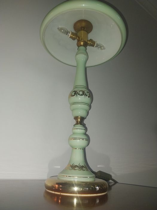 Candeeiro antigo de mesa