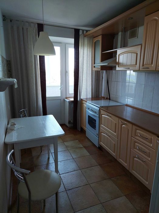 Оренда квартира трикімнатна 65м.  8 поверх, м. Канів, власник
