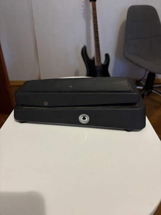 Wah Dunlop Cry baby gcb95 квакушка