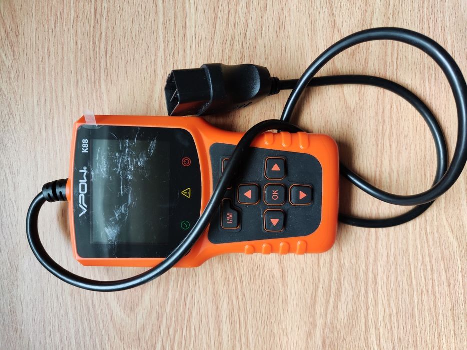 Czytnik kodów diagnostycznych OBD2 VPOW K88,