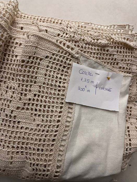 Vendo Colcha Crochê e Linho64751003336065122