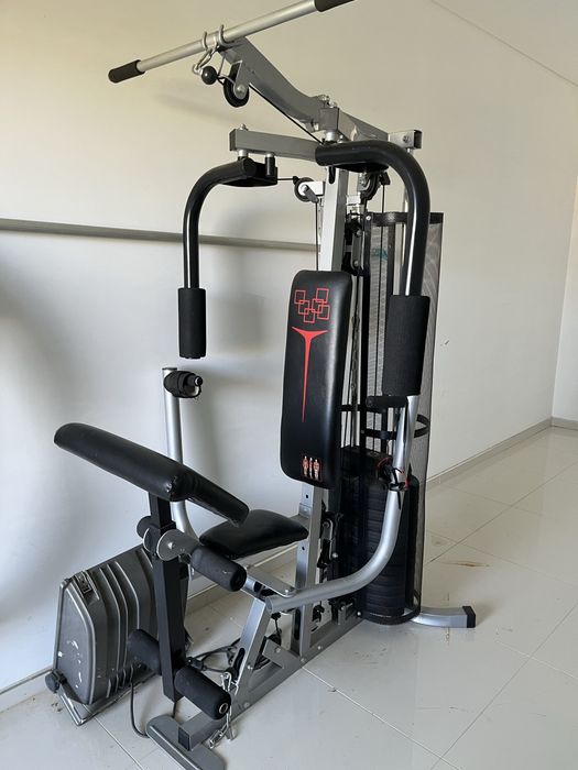 Maquina de musculação multifunções