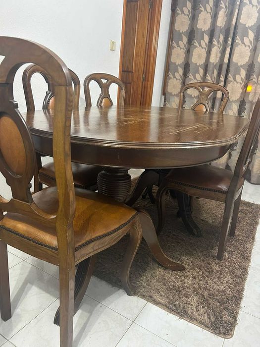 Sala de jantar vintage (móvel + mesa oval extensível + 6 cadeiras)