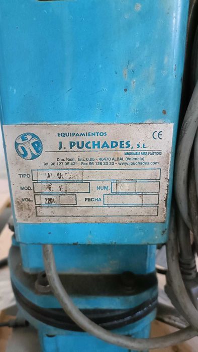 Robot pica-jitos para maquina injeção plástico